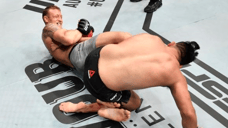 Jack Hermansson Shocks Kelvin Gastelum With First Round Submission At UFC FIGHT ISLAND 2