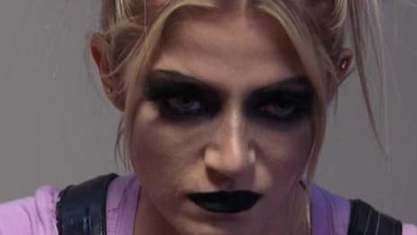 Alexa Bliss Returned To RAW Last Night For A Meeting With Her Therapist - Here's What Happened Next!