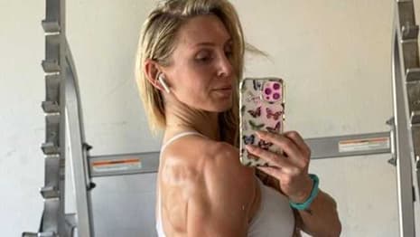 Charlotte Flair Shares Sultry Photoshoot Inspired By THE QUEEN'S GAMBIT Alongside New Workout Video