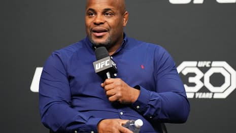 Daniel Cormier Pleads With Dana White To Put Jon Jones On The White House Card