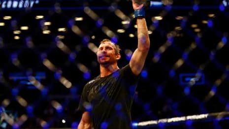 Donald 'Cowboy' Cerrone Defeats Alexander Hernandez In Return To Lightweight; Challenges Conor McGregor