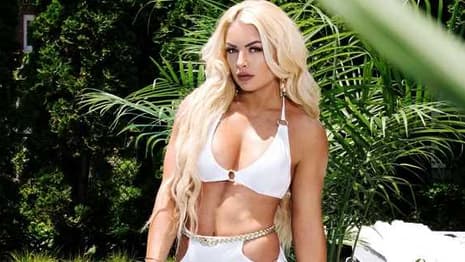 Mandy Rose Hilariously Responded To A Fan's Marriage Proposal At A WWE Live Event