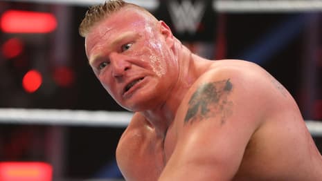 WWE Superstar Brock Lesnar Shows Off His New Look While Taking A Photo With A Fan