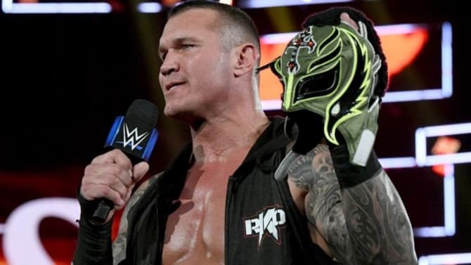 Randy Orton Once Again Destroyed Rey Mysterio During SMACKDOWN LIVE Last Night