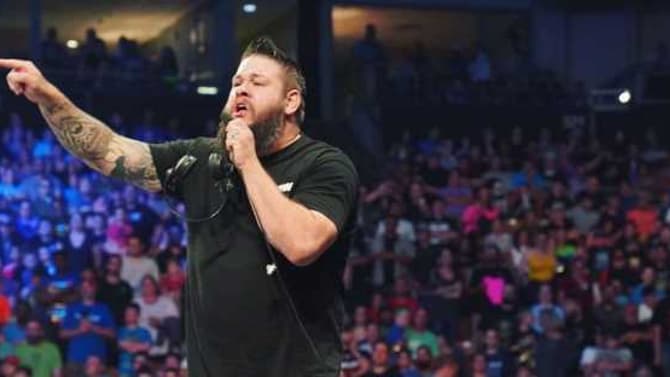 Kevin Owens Hit A Stunner On Shane McMahon During The SMACKDOWN LIVE Main Event