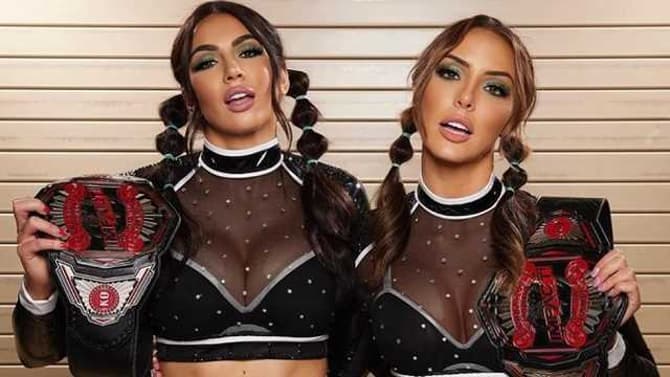 Cassie Lee (Peyton Royce) And Jessica McKay (Billie Kay) Pose For New Tag Team Photoshoot