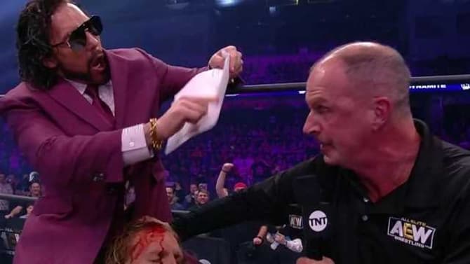 AEW DYNAMITE Saw Kenny Omega Sign The Contract For FULL GEAR's Title Match...With Adam Page's BLOOD