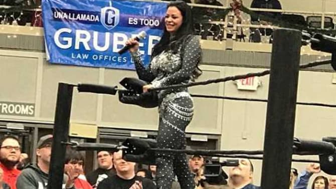 Former WWE Women's Champion Candice Michelle Wrestles Final Match