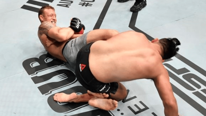 Jack Hermansson Shocks Kelvin Gastelum With First Round Submission At UFC FIGHT ISLAND 2