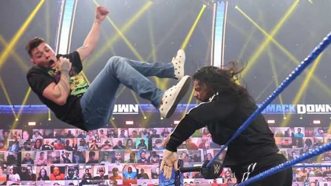 Roman Reigns Powerbombed Dominik Mysterio OUT Of The Ring On SMACKDOWN After Rey's HELL IN A CELL Challenge