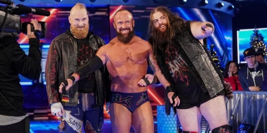 The Club And SAnitY Finally Returned To SMACKDOWN LIVE Last Night For The First Time In Months