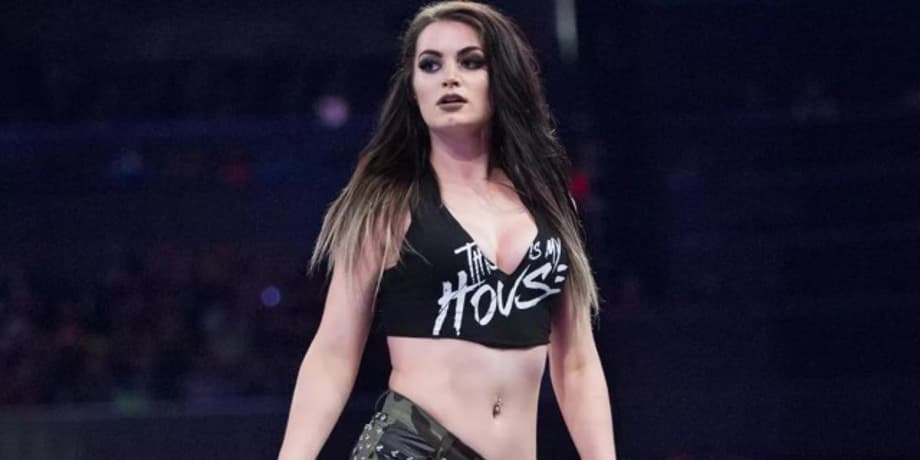 SMACKDOWN LIVE General Manager Paige Responds To Rumors That She's Cleared To Wrestle