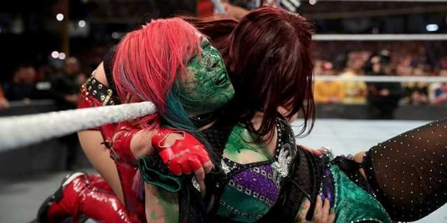 Both Becky Lynch And Bayley Left ROYAL RUMBLE With Their Respective Women's Championships