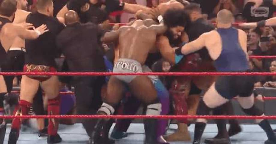 Braun Strowman & Tyson Fury Get Into A Pull-Apart Brawl To Close Out Monday Night RAW