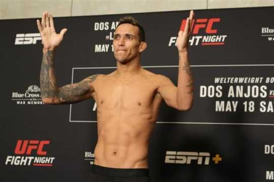 Charles Oliveira Calls Out Former UFC Interim Lightweight Champion Tony Ferguson