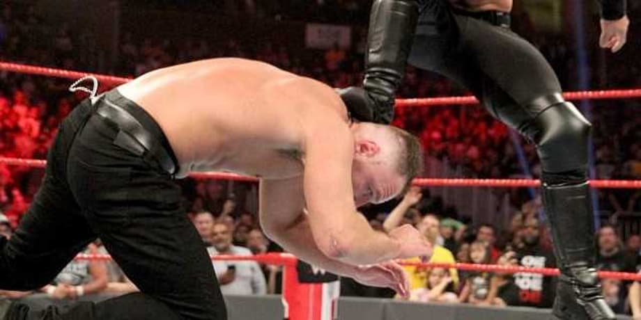 Dean Ambrose Sold Seth Rollins' Curb Stomp For Over 15 Minutes At A Recent WWE Live Event