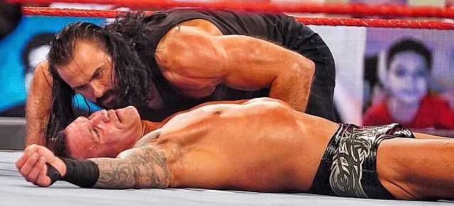 Drew McIntyre Evened The Score On RAW With A Trio Of Claymore Kicks To Randy Orton