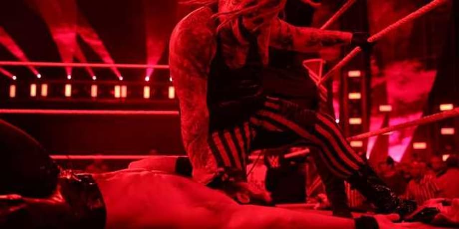 Fans Turned On Seth Rollins After RAW Went Off The Air When He Faced The Fiend In A Dark Match