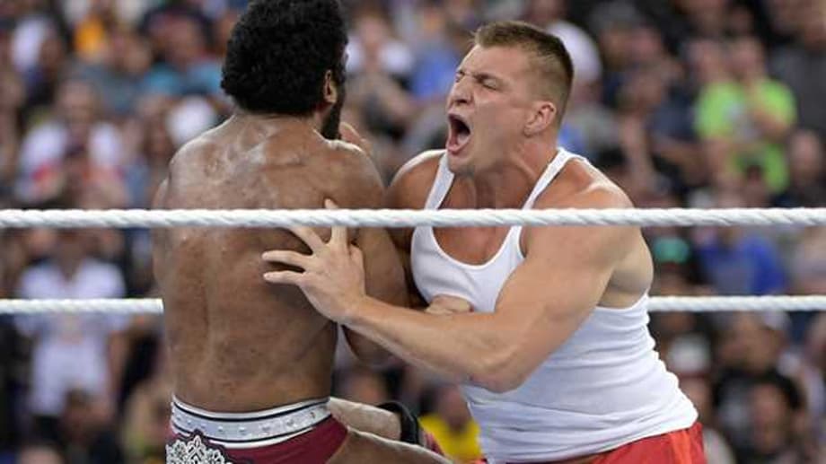 Former NFL Star Rob Gronkowski In Talks To Join WWE; Could Appear On SMACKDOWN As Early As March 20