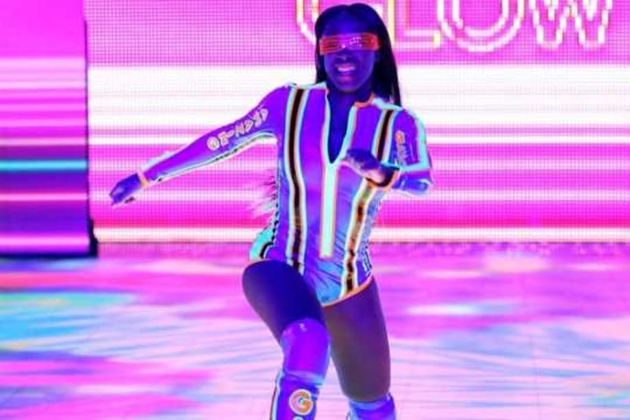 Is Former SMACKDOWN LIVE Women's Champion Naomi Teasing A New Tag Team Partner?