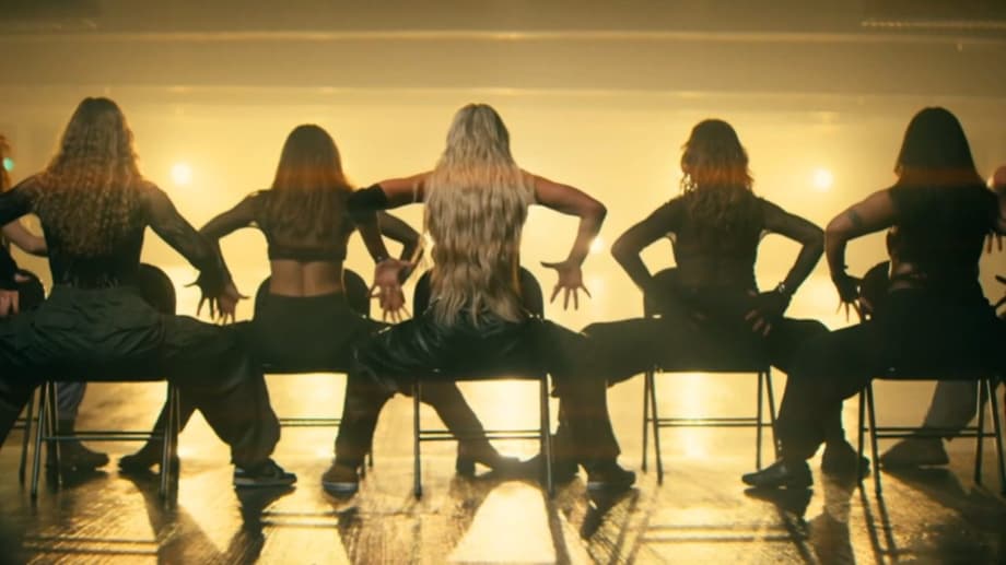 Mysterious Teasers Air On WWE RAW With Dancers & Club WWE