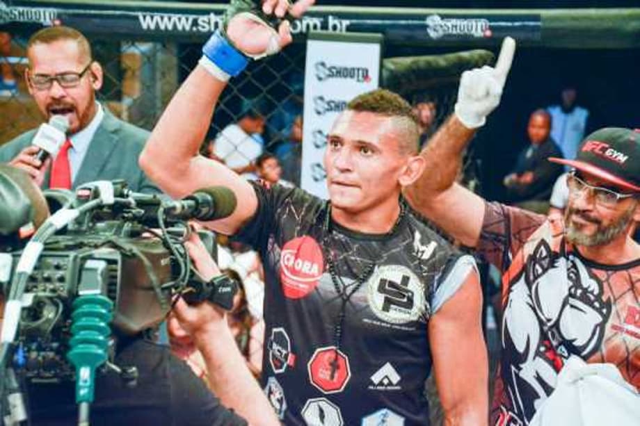 ONE CHAMPIONSHIP Signs Top Lightweight Prospect Herbert Batista