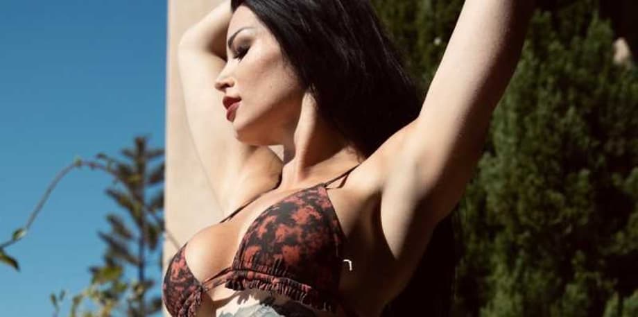 Paige (Saraya Bevis) Makes Sure We Remember Her Name With Another Stunning Bikini Photo