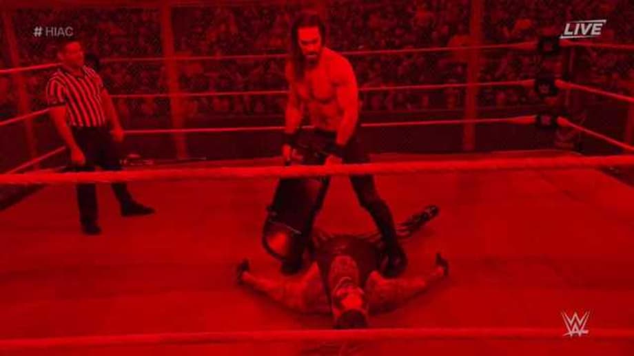 "The Fiend" Bray Wyatt Vs. Seth Rollins Ended By "Referee Stoppage" At HIAC, And The Fans Were Not Happy