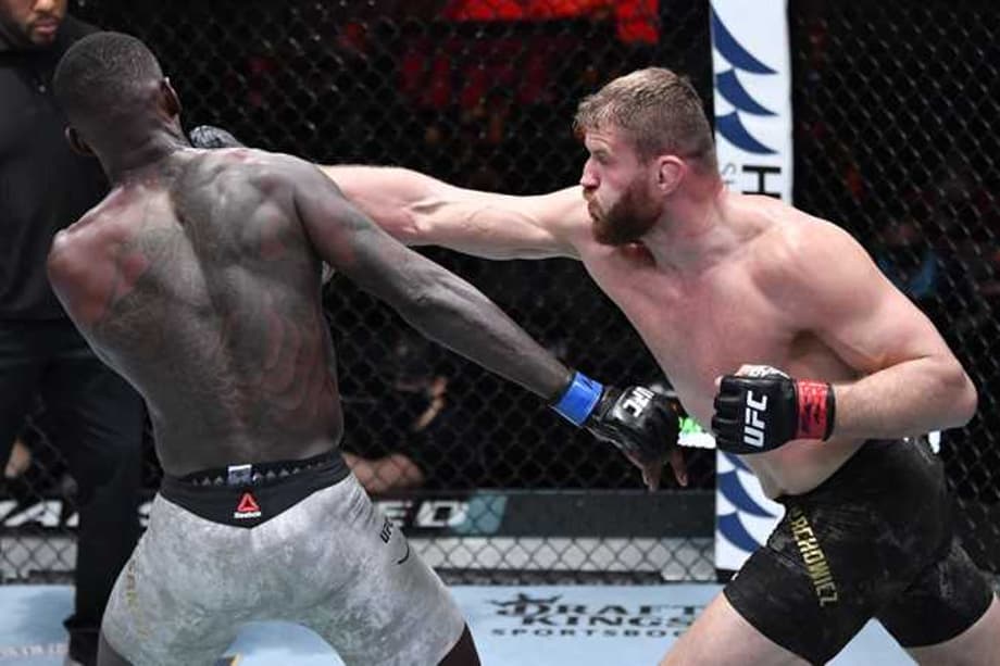 UFC Light Heavyweight Champion Jan Blachowicz Snaps Israel Adesanya's Undefeated Streak