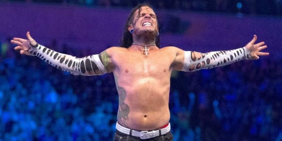 Jeff Hardy Has Started Using A New Finishing Move At WWE LIVE Events