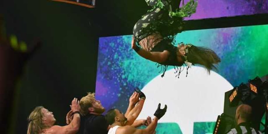 AEW DYNAMITE Main Event Erupts Into A Massive Brawl Between The Elite, The Inner Circle, And More