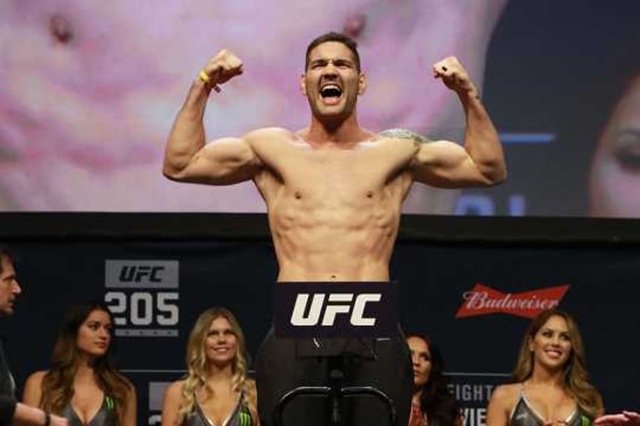 Chris Weidman Understands That He Needs To Beat Omari Akhmedovm At UFC FIGHT NIGHT: LEWIS VS. OLEINIK