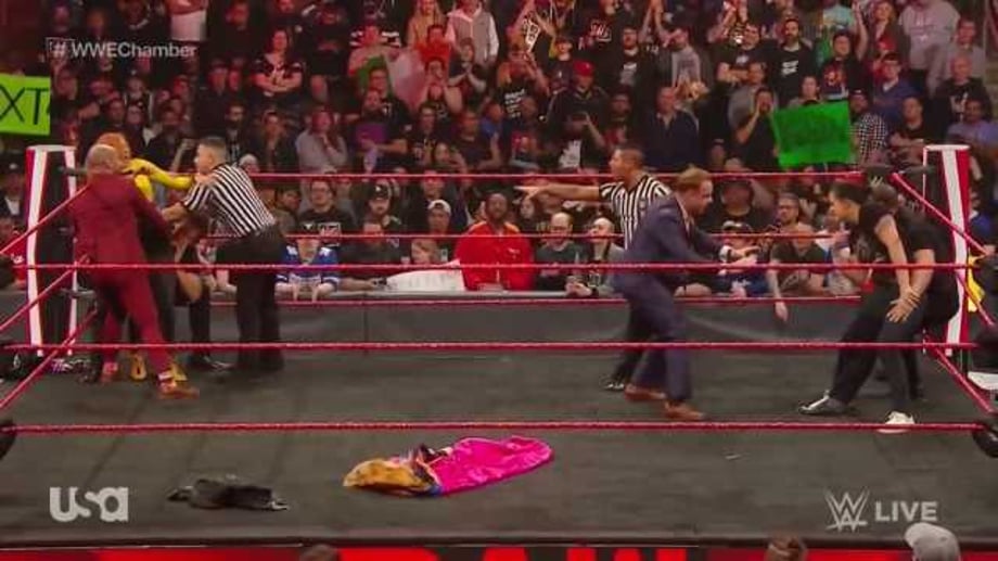 ELIMINATION CHAMBER Contract Signing Ends In Chaos As Becky Lynch Gets Her Hands On Shayna Baszler