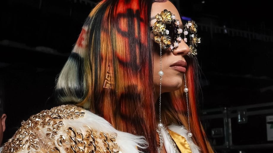 Former WWE Superstar Sasha Banks Makes Her AEW DYNAMITE Debut As "The CEO" Mercedes Moné