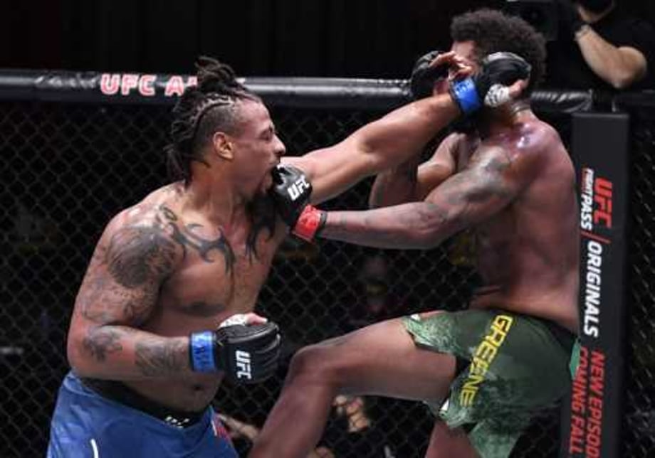 Greg Hardy Overpowers Maurice Greene With Second-Round TKO At UFC VEGAS 12