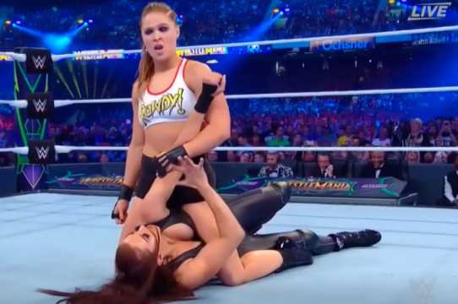 Is WWE Considering Having "The Baddest Woman On The Planet"  Ronda Rousey Main Event WrestleMania 35?