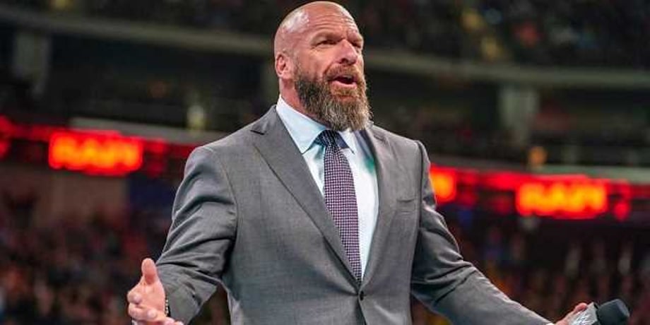 More Chaos Backstage As RAW Didn't Have A Finished Script Until 9 Minutes Before It Went On The Air