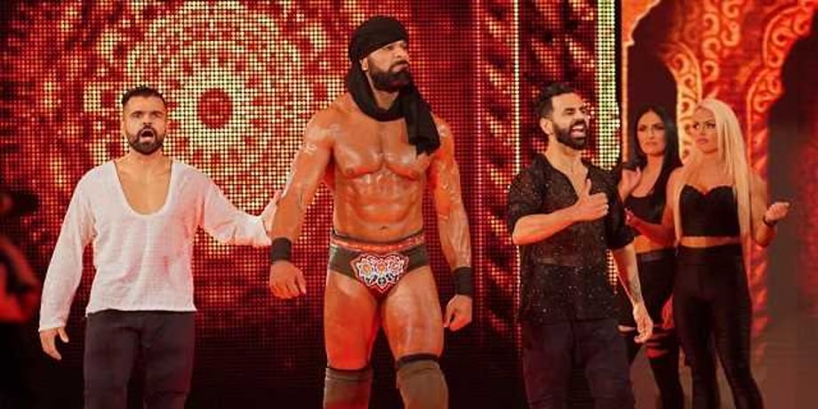 More RAW Superstars Were Moved To SMACKDOWN LIVE Last Night...But Were Then Destroyed By Lars Sullivan