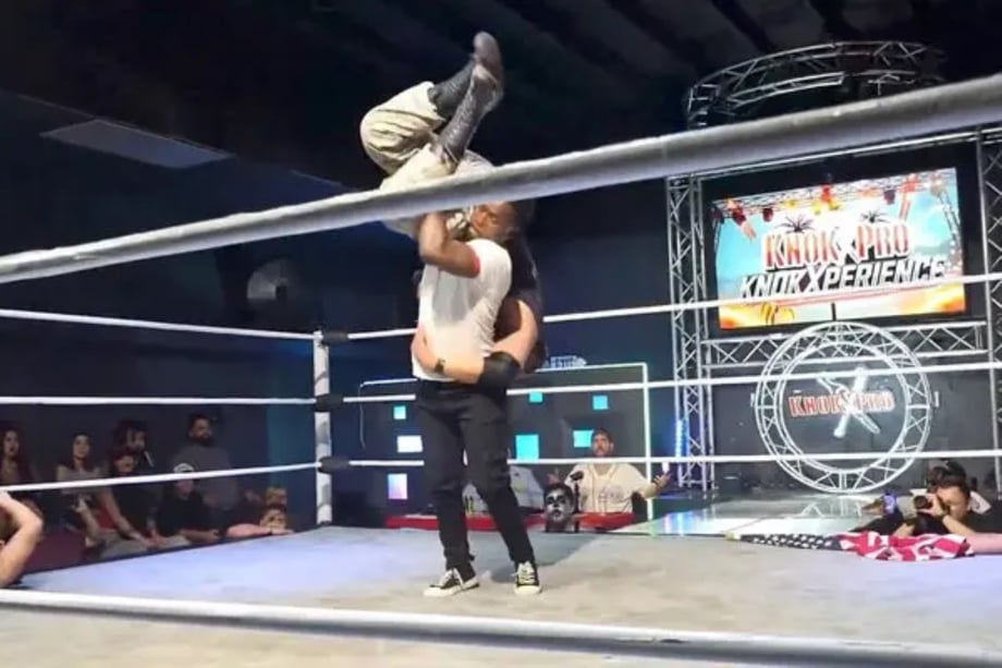 Raja Jackson Assaults A Professional Wrestler At A KNOKX PRO WRESTLING Event