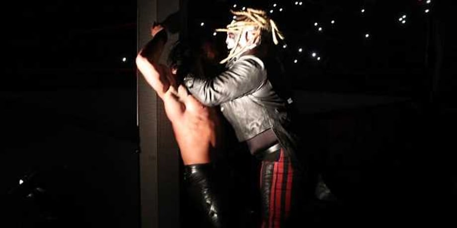RAW Ended With The Fiend Attacking Universal Champion Seth Rollins Ahead Of HELL IN A CELL