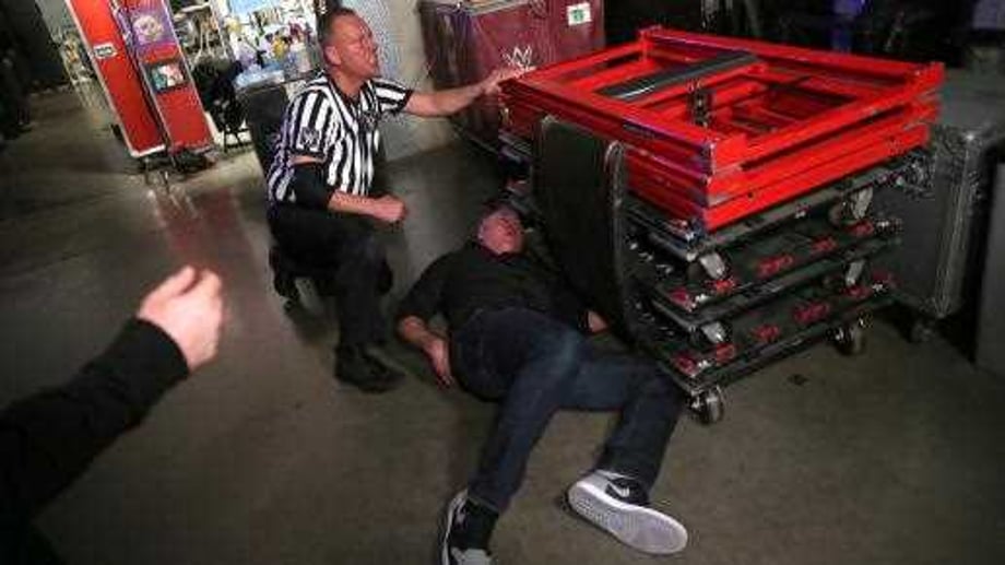 SMACKDOWN LIVE Commissioner Shane McMahon Has Been Hospitalized For Diverticulitis And Is Set For Surgery