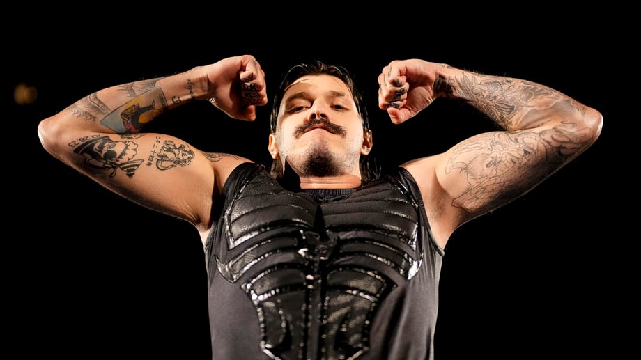 WWE RAW Spoilers For Next Monday's Pre-Taped 12/23 Christmas Episode - Surprise Returns And More!