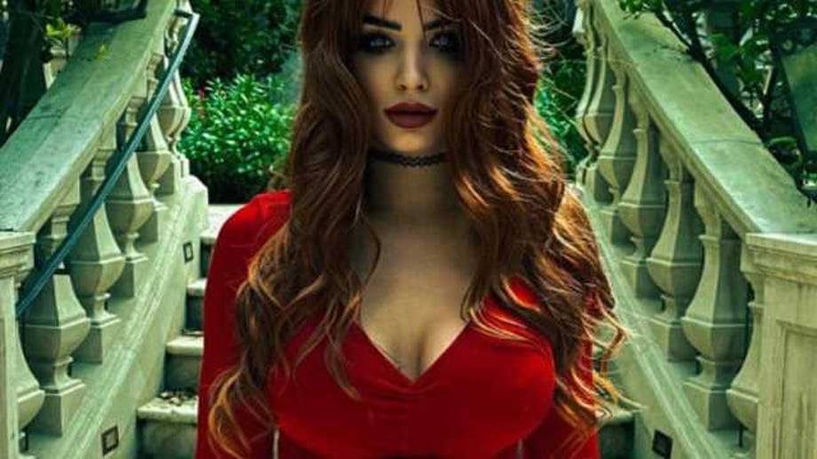 WWE's Paige (Saraya Bevis) Wins Halloween With An Awesome DEATH BECOMES HER-Inspired Costume