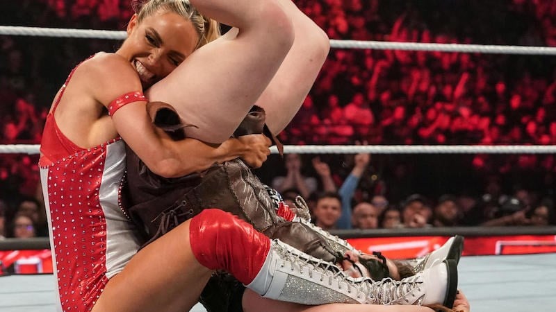 Maxxine Dupri Makes Her In-Ring Debut On RAW Before Getting Soaked By