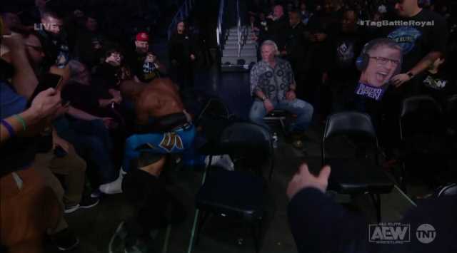 Raven Spotted Sitting In The Crown During AEW DYNAMITE - Could He Be ...